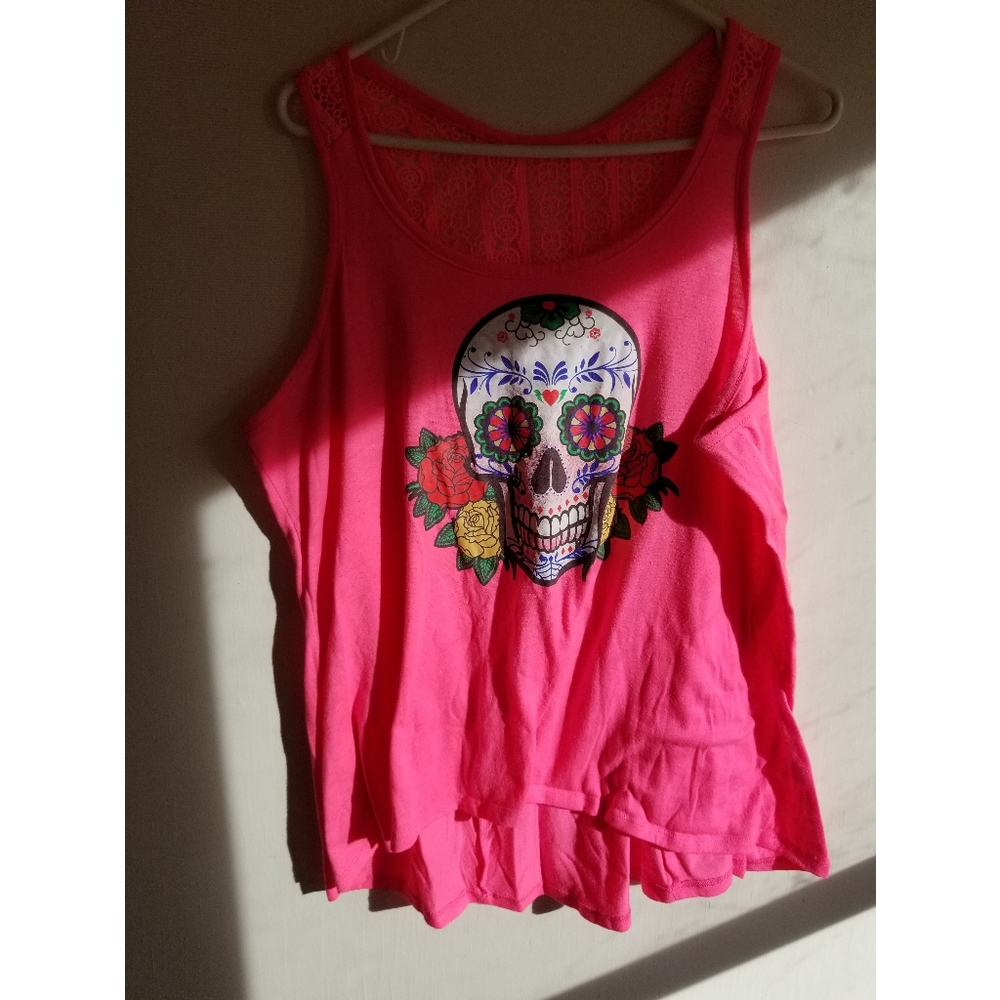 Pink skull tank top with lace accents